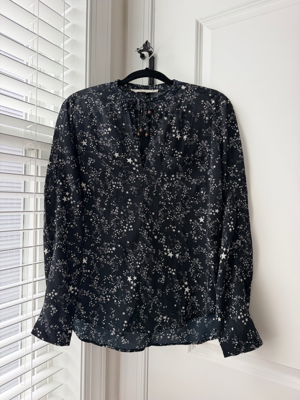 Abercrombie & Fitch Dark Navy Star-Print Tie-Neck Blouse